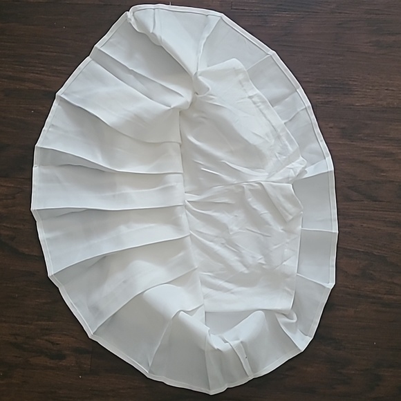 White skirt  size S - Picture 3 of 4